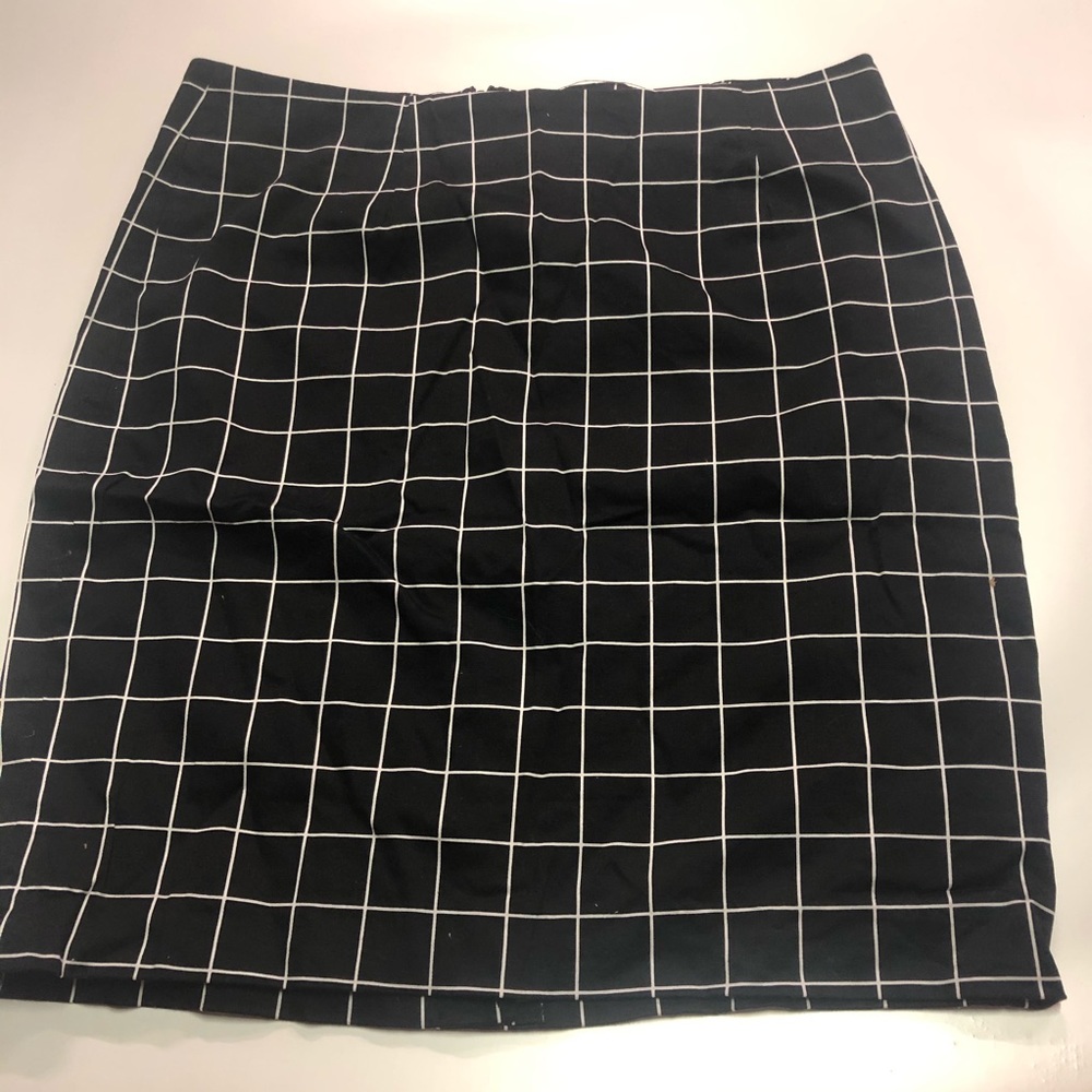 Amanda Chelsea window pane skirt - Picture 2 of 6